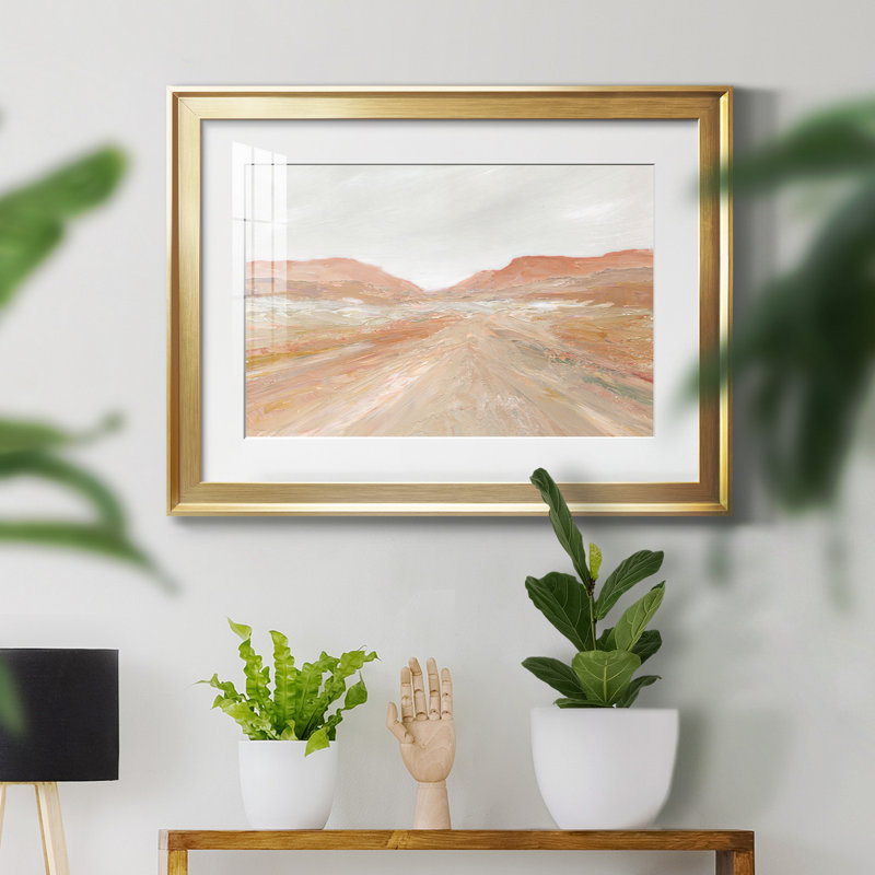 Road to Sedona - Peinture encadrée, Papier encadré doré, H 18,5 po x l 24,5 po x P 1,5 po, Blanc mat