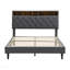 Base de lit tapissier pour grand lit avec tête de lit en tissu de lin touffeté à boutons, ports USB, station de charge pratique, deux poches latérales, ne nécessite pas de sommier, gris foncé-1989495486-1989495489