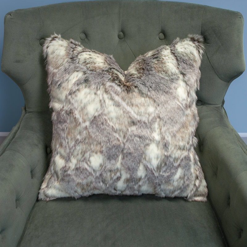 Coussin en fourrure synthétique Thomas Collection®, Square 18"