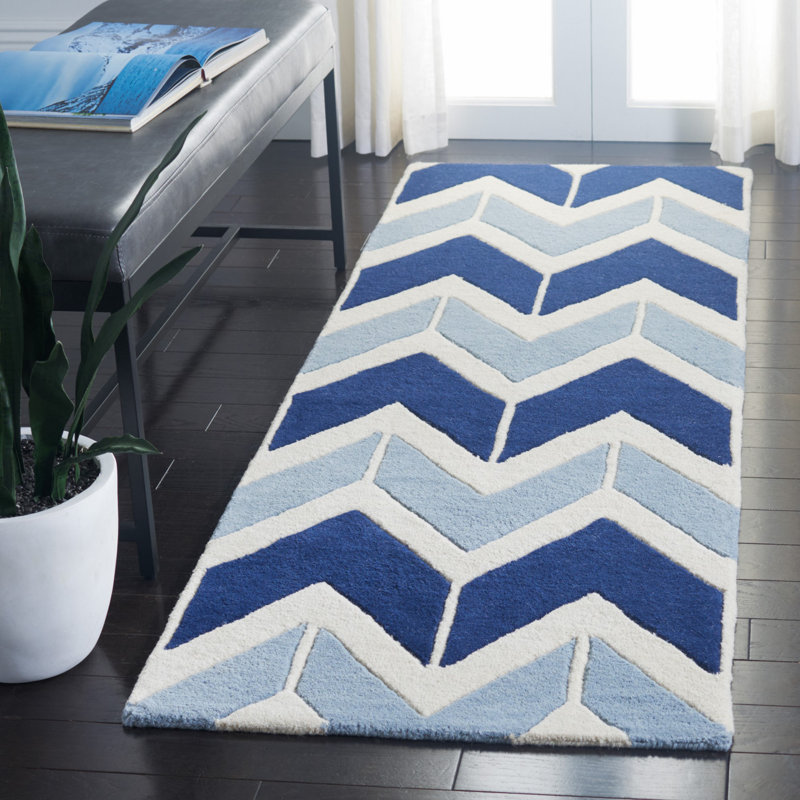 Tapis bleu foncé / bleu clair / blanc en laine touffeté à la main Sanaz, Tapis de couloir 2 pi 3 po x 7 pi