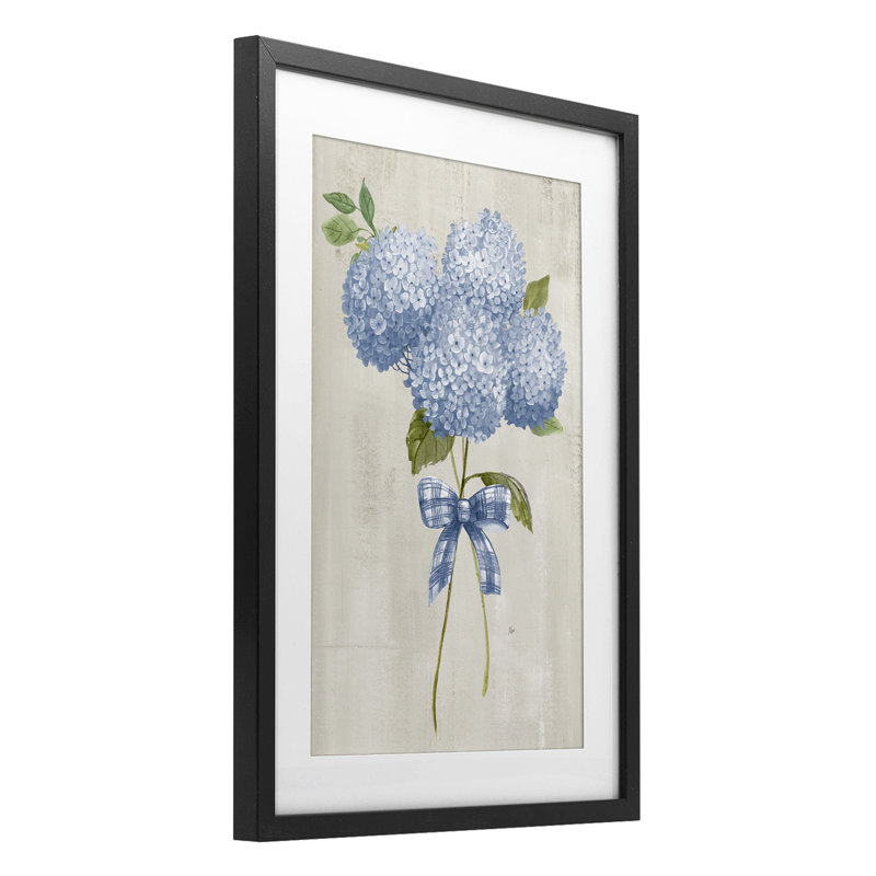 «Hydrangea Tied With A Bow», reproduction encadrée sous verre, conception de Nan, H 20 po x l 14 po, Cadre noir minuit