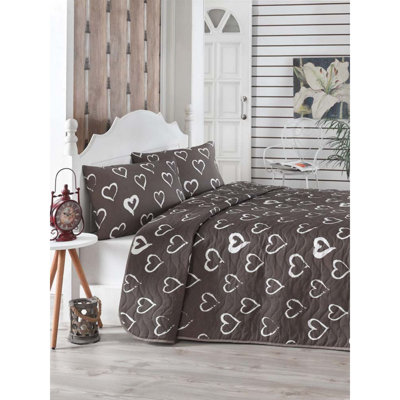 Ebern Designs Edword Geometric Shapes Bedspread
