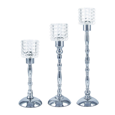 Ensemble de 3 chandelles en métal