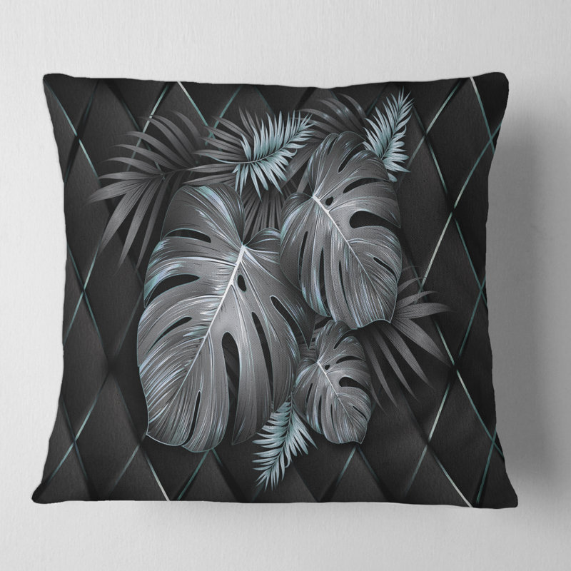 Carré, feuilles tropicales noires et dorées I - Coussin décoratif imprimé moderne, 16" x 16"