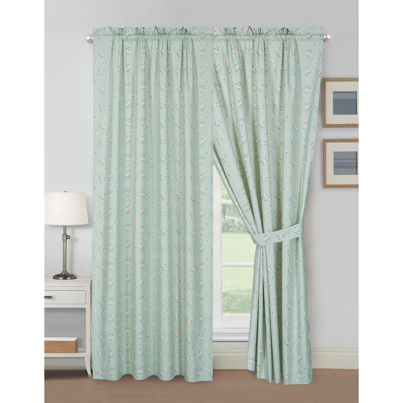 Thistle Printed Floral Curtain Set