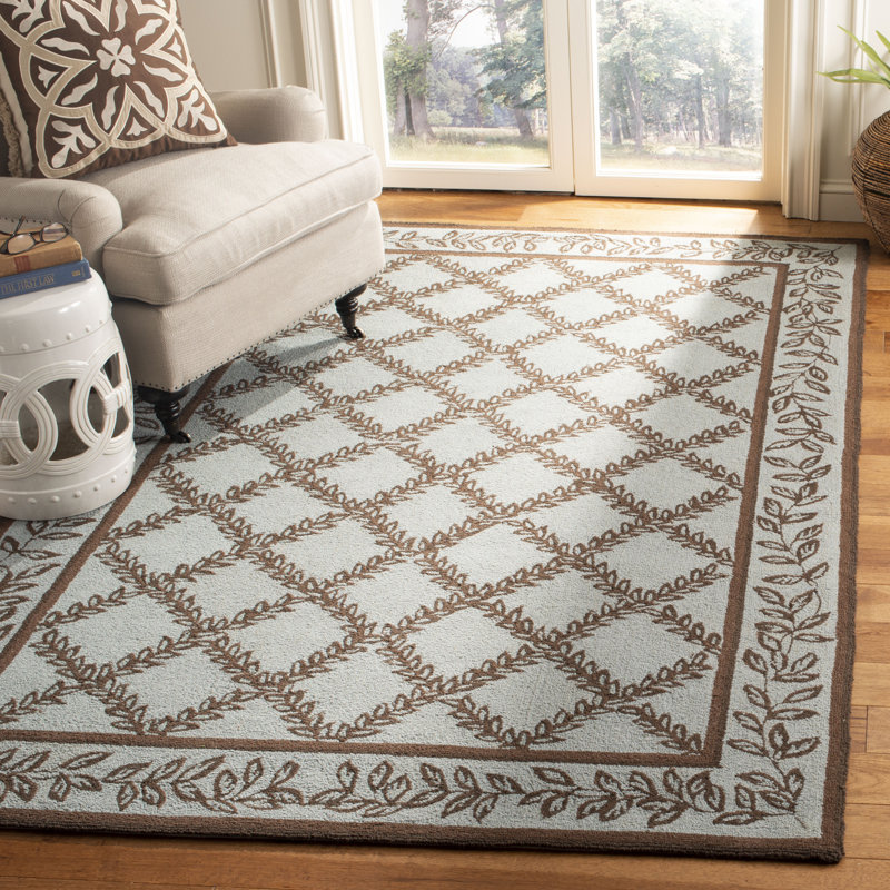 Tapis floral en laine crocheté à la main