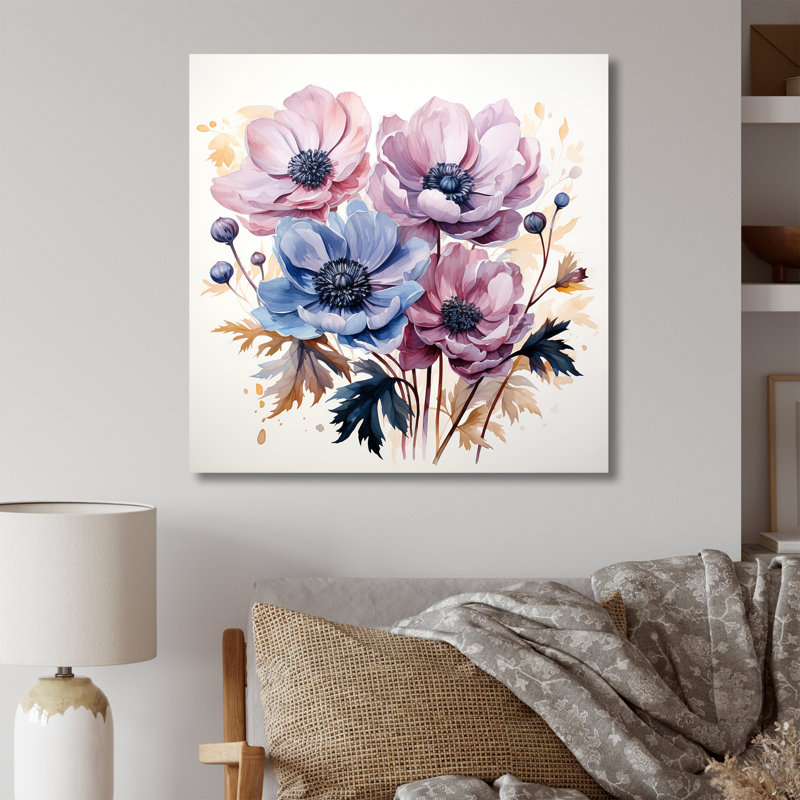 «Blue and Purple Poppy Bouquet I» - Art mural coquelicots, Toile tendue, H 36 po x l 36 po x P 1,5 po