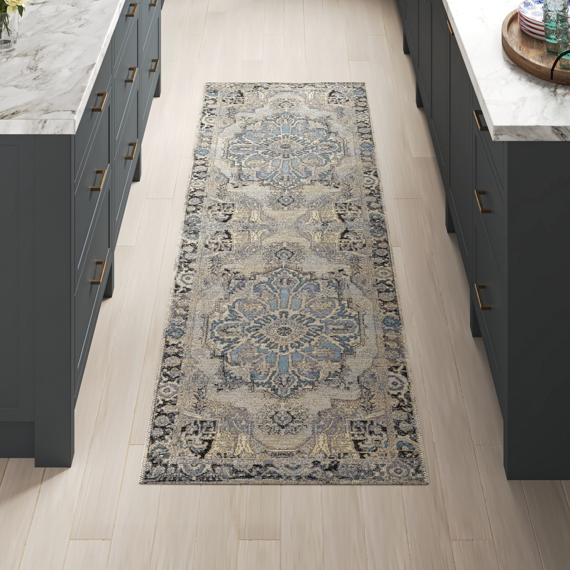 Cusack Indoor/Outdoor Rug, Runner 2'5" x 7'8"