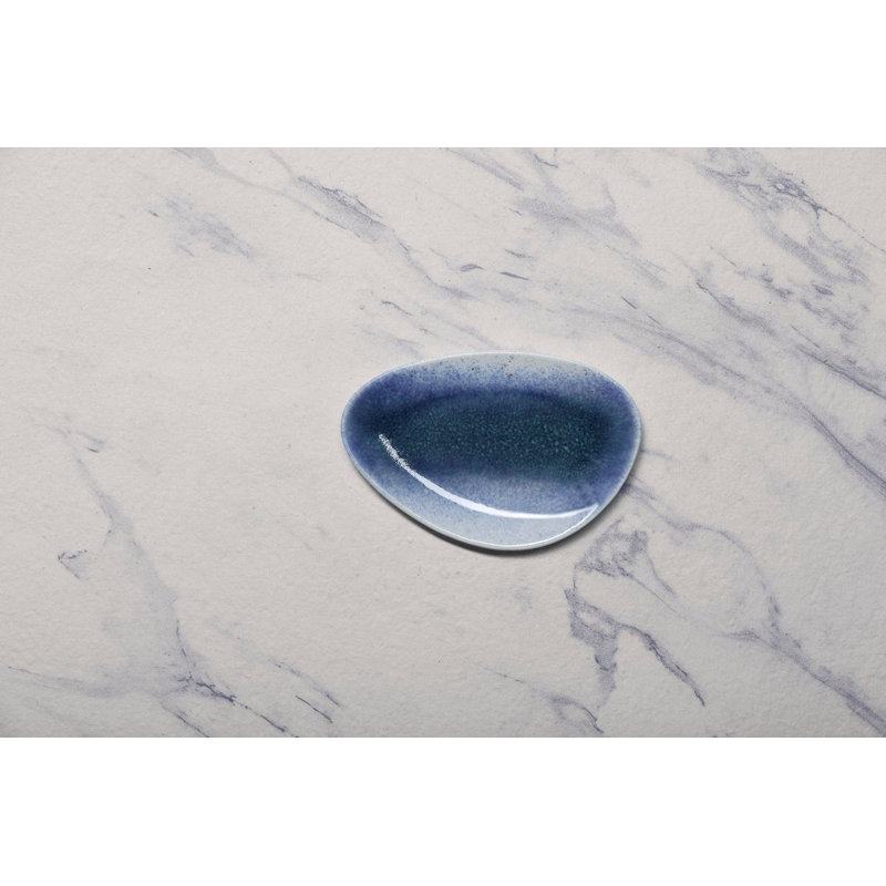 Plateau en porcelaine | Plaque triangulaire, 8,27 po x 5,51 po x 0,55 po