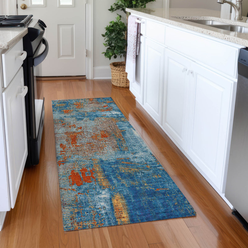 Tapis intérieur / extérieur bleu marine Aria , 2 pi 3 po x 7 pi 6 po