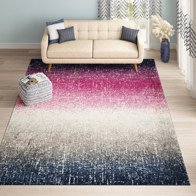 Tapis fuchsia / bleu marine Christa, Rectangle 5 pi 3 po x 7 pi 6 po