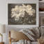 Fleurs d'hibiscus illuminées par Moonlig - Art mural en bois d'hibiscus sur bois de pin naturel-608680934