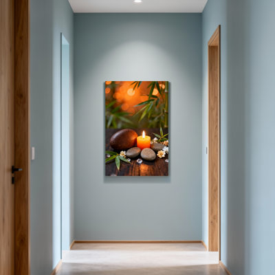 Bain et buanderie, pierres, bougie, feuilles, fleurs, fond de bambou, lumière chaude