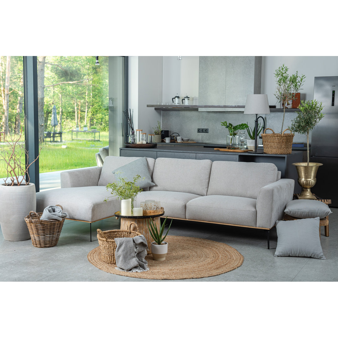 Blerim 4-Sitzer Sofa mit Chaiselongue