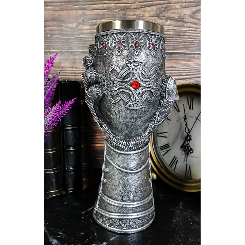 Fantasy & Sci-Fi Figurines & Sculptures