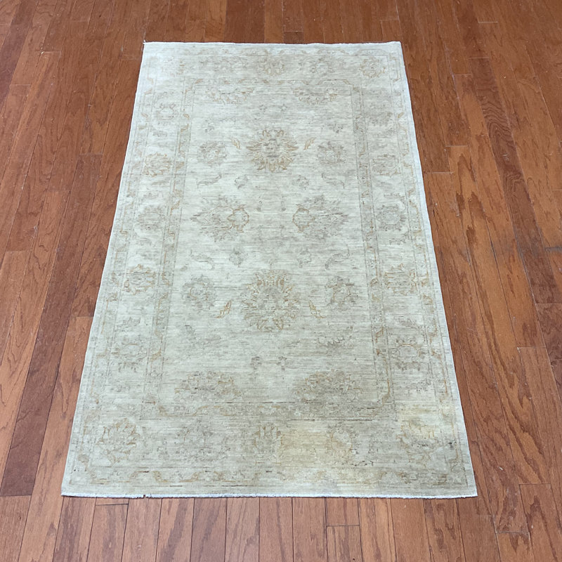  Handmade Oushak Wool Rug