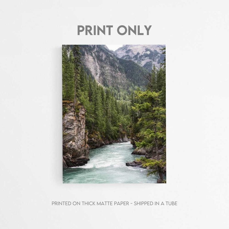 Impression sur toile River Gorge - Scène de la nature, prête à être accrochée, H 10 po x l 8 po, Brun