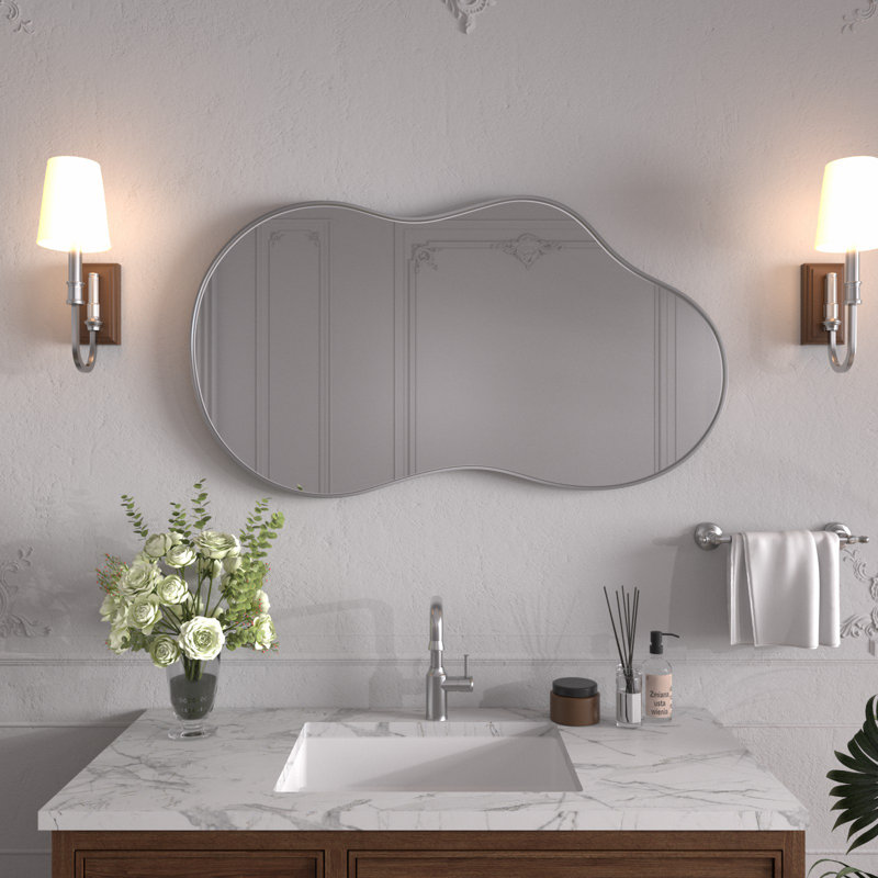 Miroir mural irrégulier Miroir mural asymétrique, 36 po x 20 po, Argent
