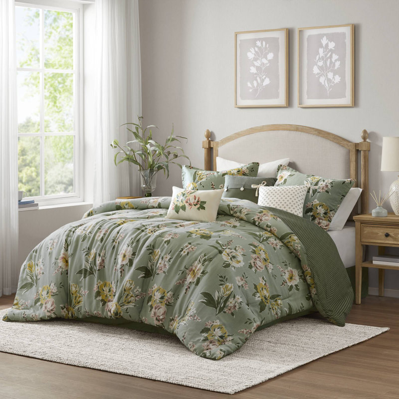 Salara Green Reversible Vintage Floral 7-Piece Queen Comforter Set, Queen Comforter + 6 Additional Pieces, Green