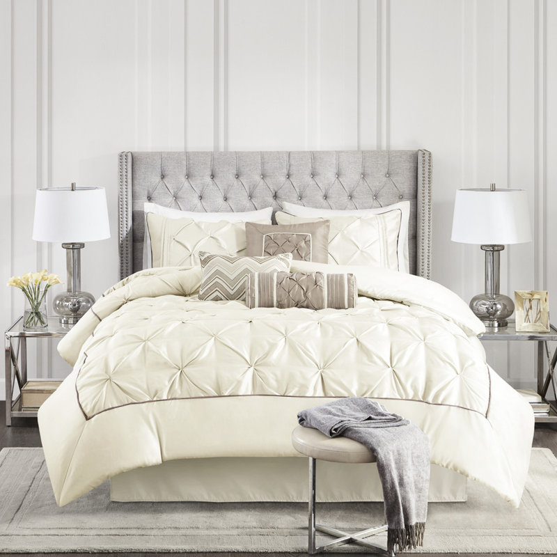Édredon très grand - 7 pièces, style, rembourrage, coussin décoratif l 18 po x L 18 po, Ivoire ivoire