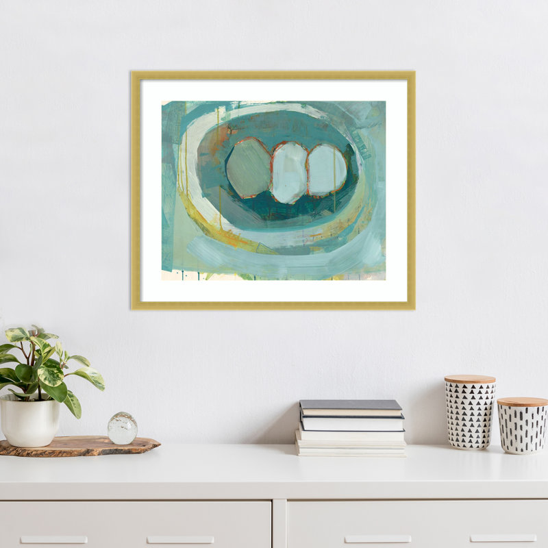 «Blue Nest I» par Lindsey Newman, impression sur bois encadrée, H 21 po x l 25 po