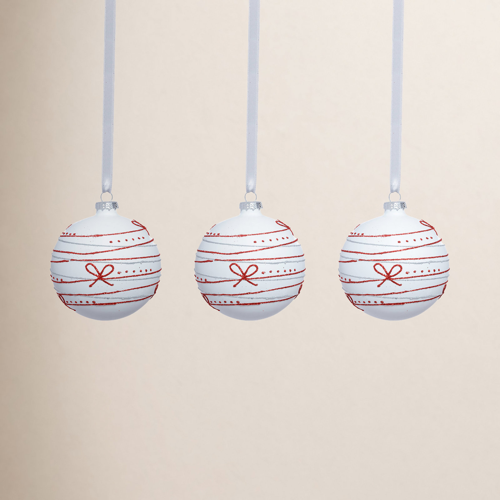 Glass Bauble, 4" H x 4" W x 4" D