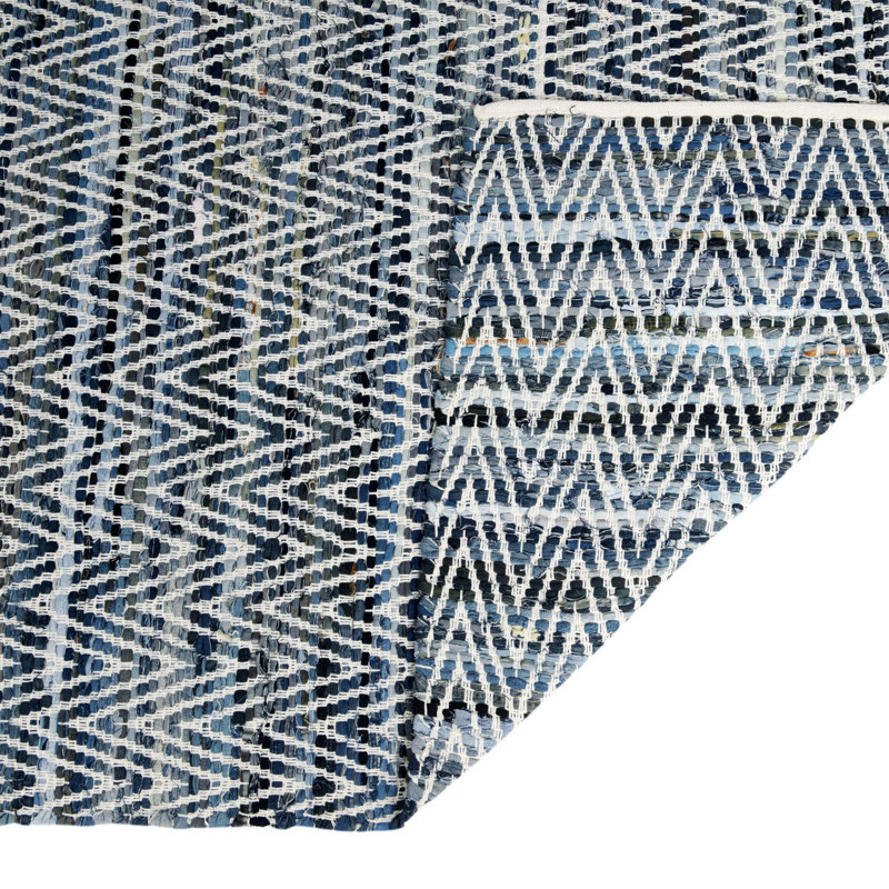 Skila Cotton Chevron Indoor Rug, Rectangle 2' x 3'1"