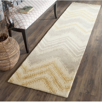 Raika Hand Tufted Wool Chevron Rug