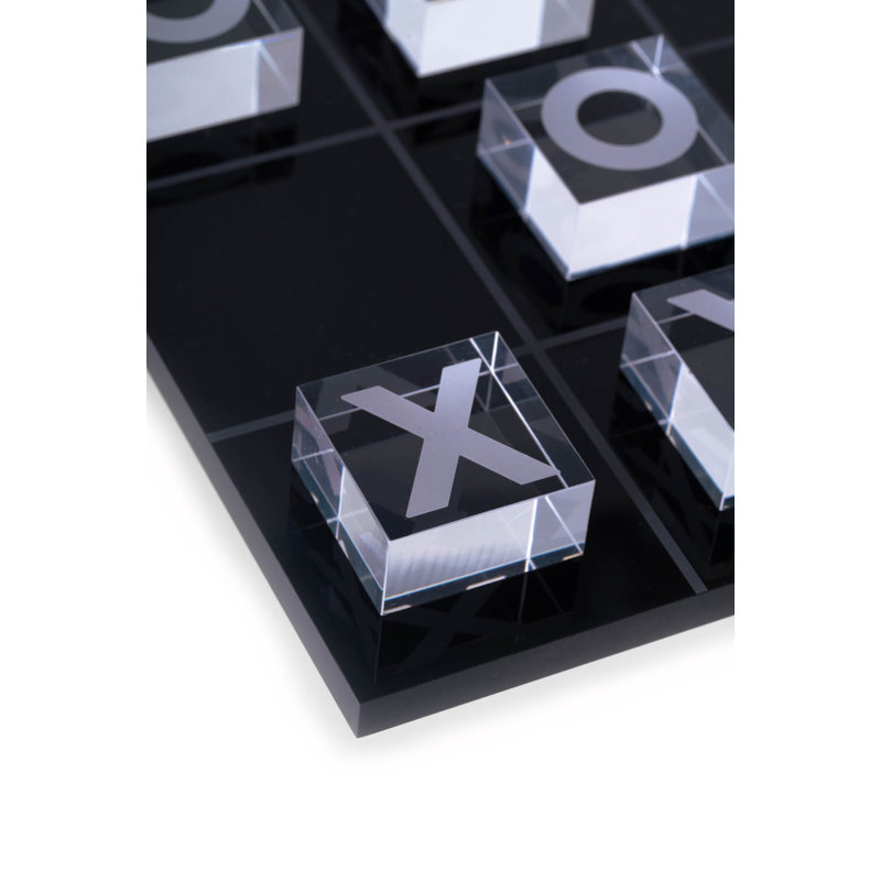 Ensemble Shamorie Tic Tac Toe