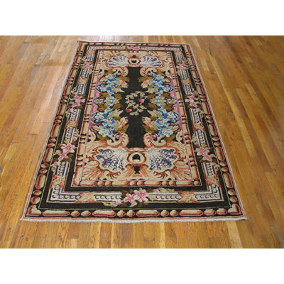 Tapis noir en laine nouée 1760s