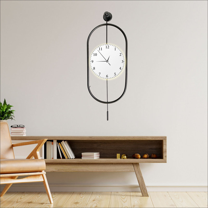 Horloge murale décorative élégante en métal, noir, 13,8 po x 33,5 po x 2,8 po | Fabrication 100% métal, pesant 5,5 lb | Parfait pour le salon, le bureau ou la chambre à coucher, design élégant et fonctionnel
