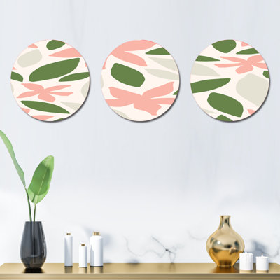 Abstract Wall Decor on Metal