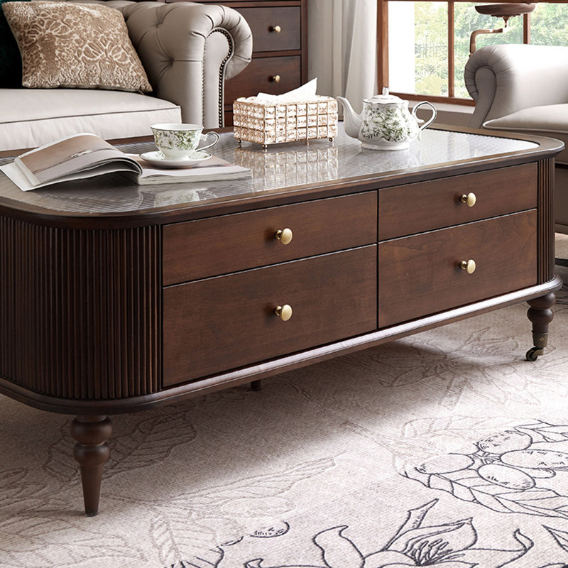 Table basse de style rétro français