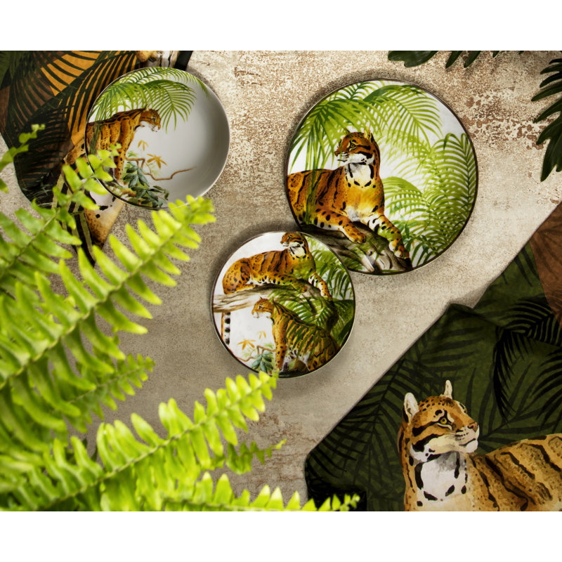 Leopard 18 Piece Porcelain China Dinnerware Set - Service for 6