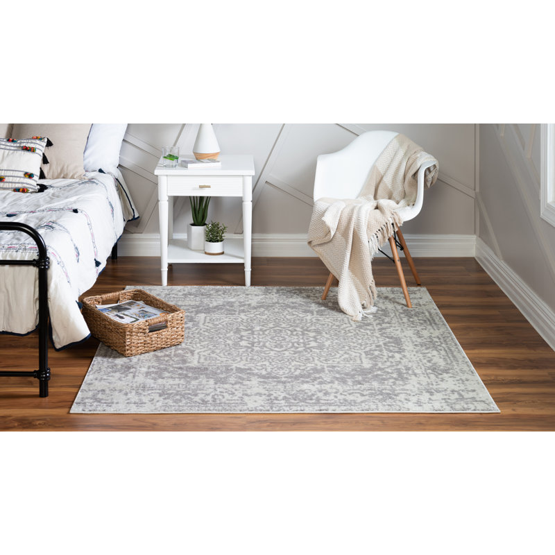 Mirielle Oriental Indoor Rug, Square 5'3"