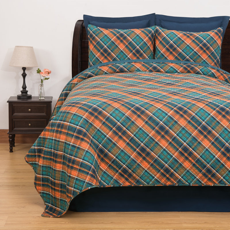Troy Plaid Cotton Reversible Quilt Set, King Quilt + 2 Shams