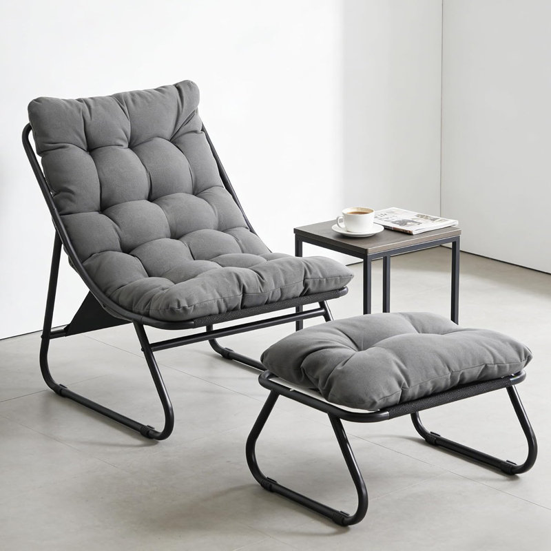 Chaise longue d'extérieur avec repose-pieds et coussins, Oléfine grise