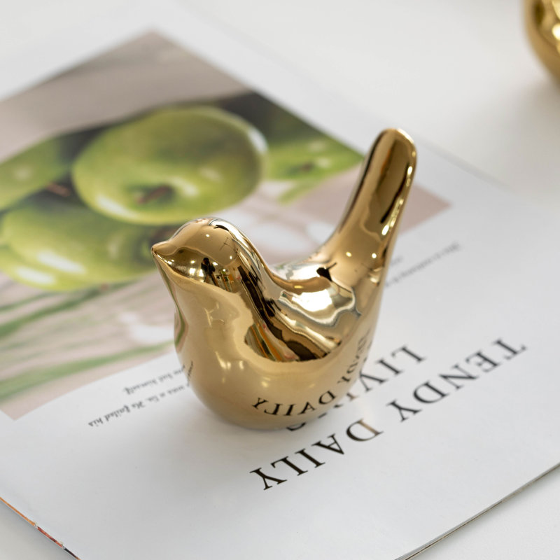 Modern Bird Figurine Statue