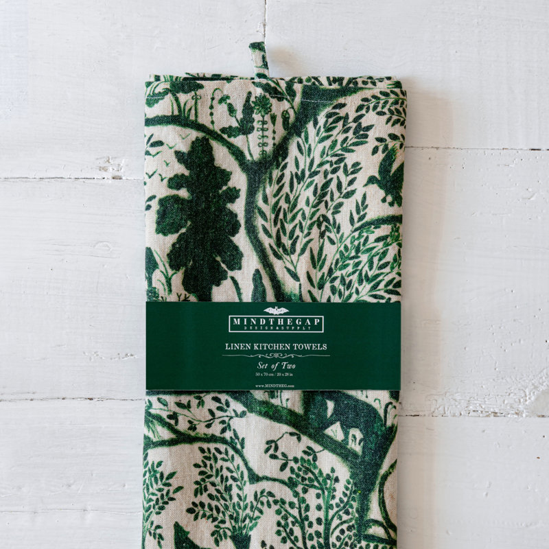 THE ENCHANTED WOODLAND Towel Set