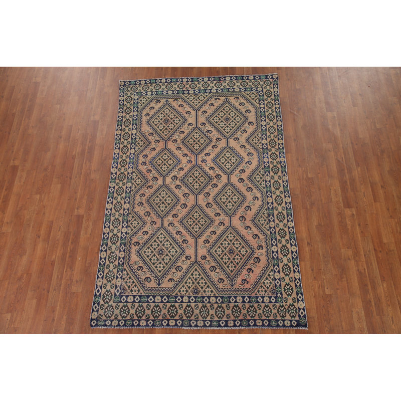 Tapis géométrique 5 x 8