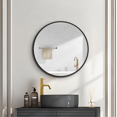 Élégante armoire de salle de bain murale avec miroir pour un espace moderne et fonctionnel.