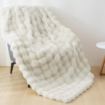 Faux Fur Throw Blanket, Warm Plush Throw Blanket, Soft Plush Thick Bubble Blanket, Bedroom And Living Room, 50 X 60 Inches