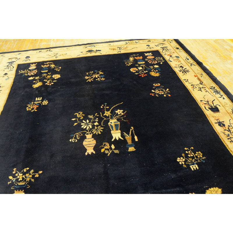 Handmade Wool Floral and Oriental Area Rug