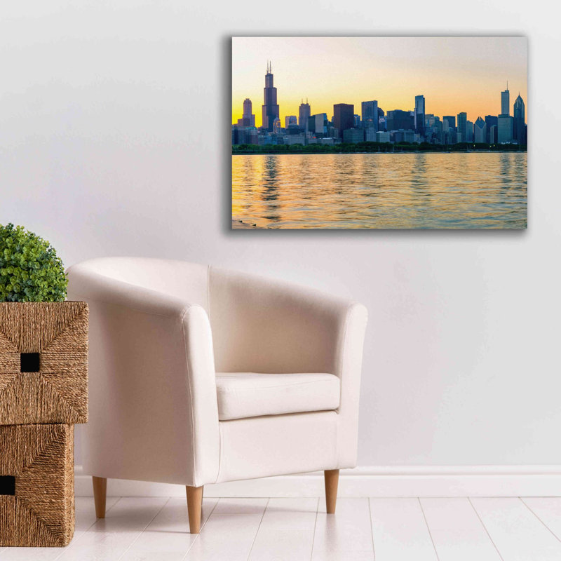 «Good Morning Chicago Crop» par Epic Portfolio, art mural sur toile, H 26 po x l 40 po x P 1,5 po