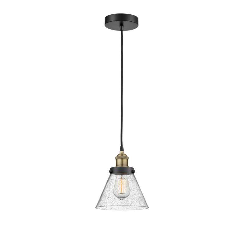 Mini-luminaire suspendu 1 lumière Cone, H 9,75 po x l 7,75 po x P 7,75 po, Grainé, Laiton antique noir