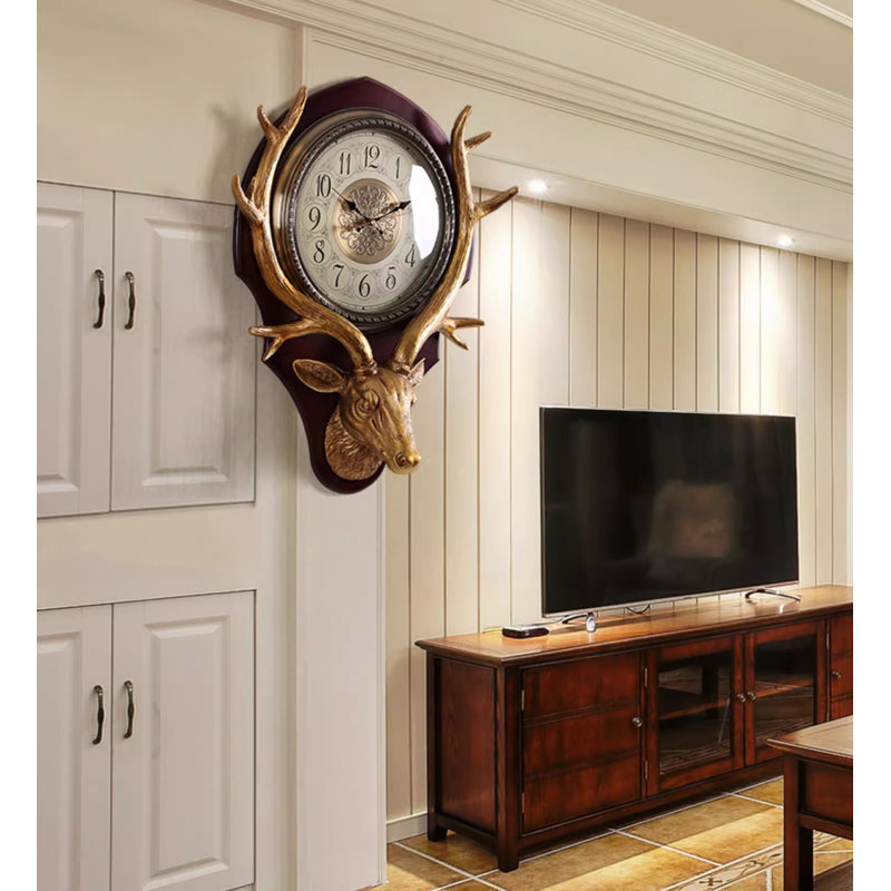 Horloges murales brunes et blanches, Grand