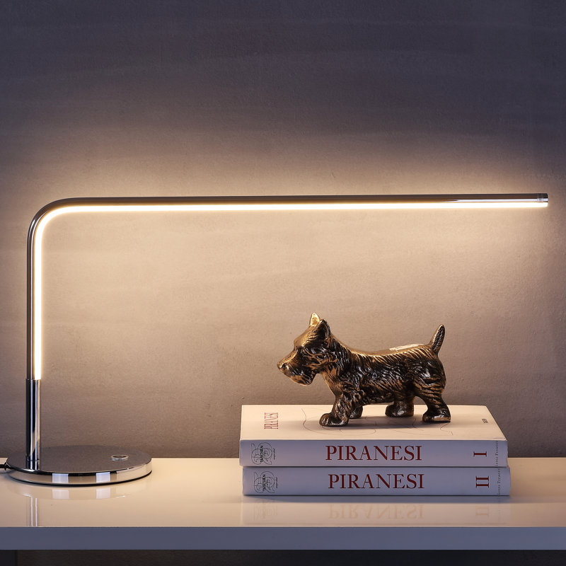 Uffington Metal Novelty Lamp
