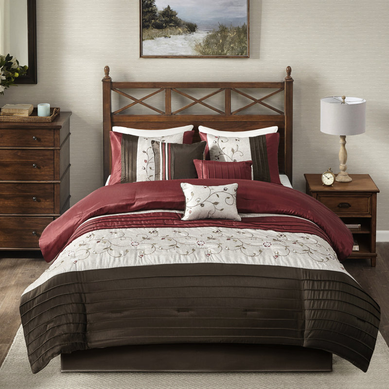 Ensemble d'édredon brodé 7 pièces vert, King Comforter + 6 Additional Pieces, Green