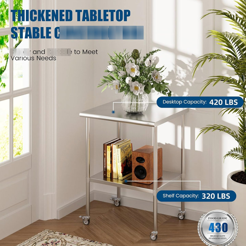 Table de travail de 24 po x 30 po en acier inoxydable avec roulettes et tablettes réglables, idéale pour un hôtel-restaurant, une cuisine commerciale à installation rapide