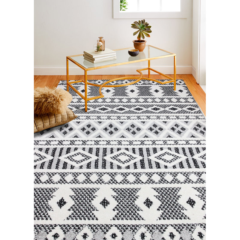 Tapis géométrique ivoire / noir, Rectangle 7 pi 6 po x 9 pi 6 po